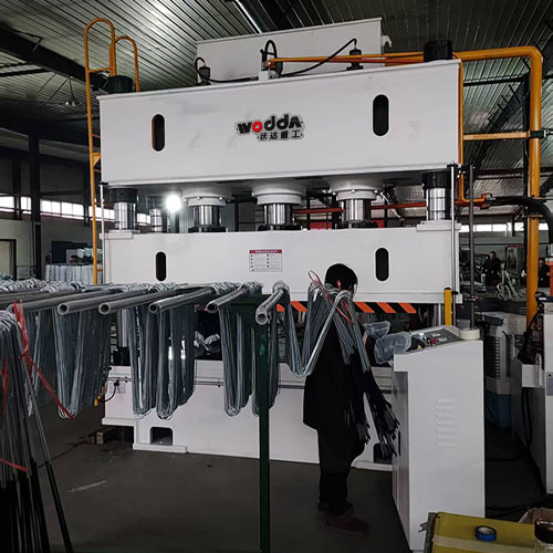 500噸冷鏈鋁管校平液壓機