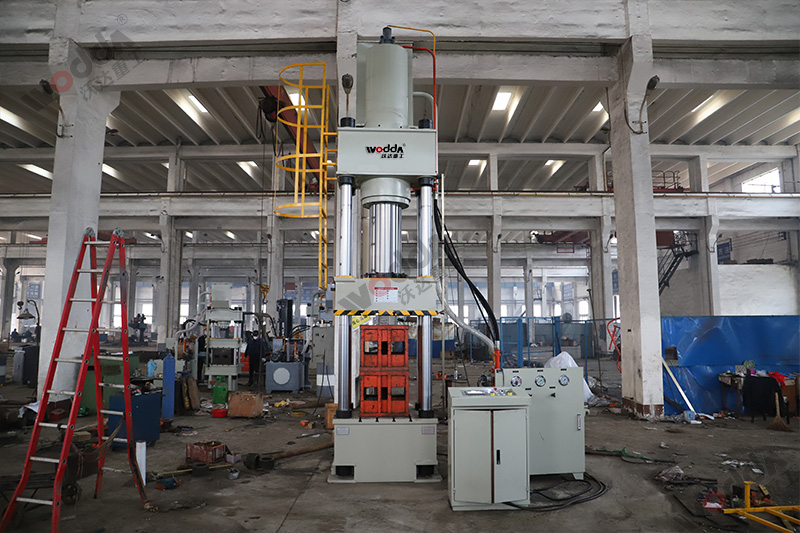 山東耐火材料液壓機(jī)廠家(耐火磚、石墨匣缽、坩堝)