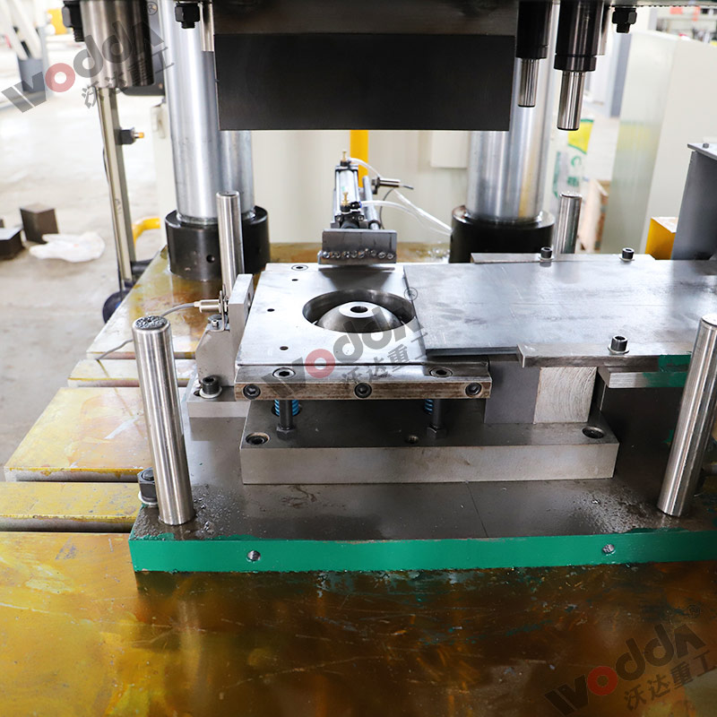 630噸錨桿托盤液壓機模具 630噸錨桿托盤液壓機模具