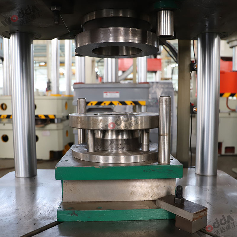 不銹鋼拉伸液壓機 不銹鋼拉伸液壓機