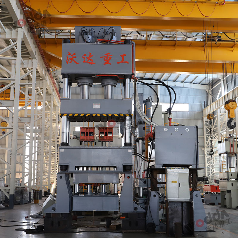 1000噸多頂桿液壓墊拉伸液壓機