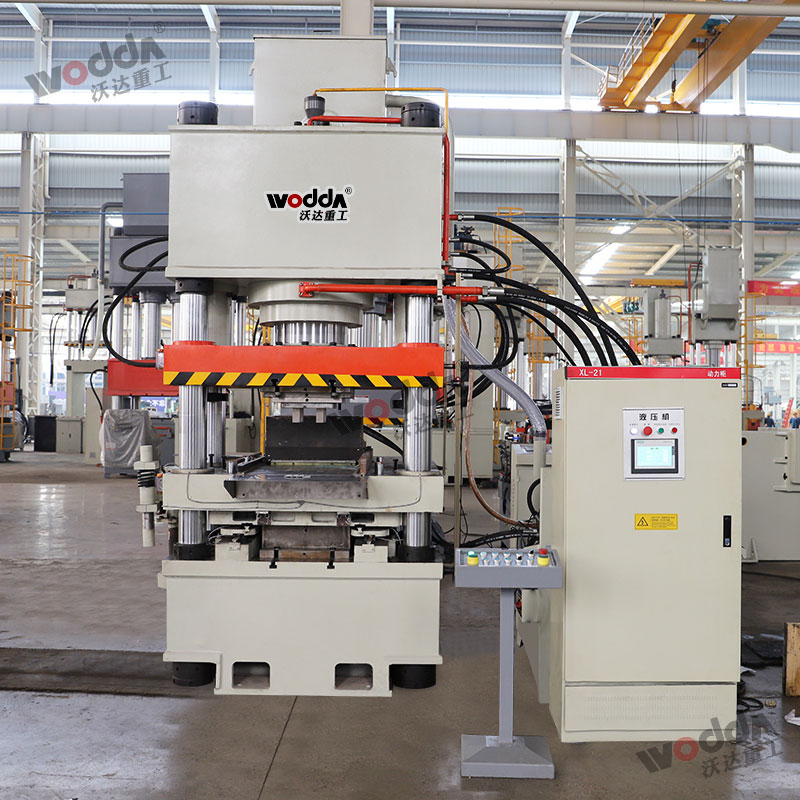 400噸粉末成型液壓機(jī) 400噸粉末成型液壓機(jī)