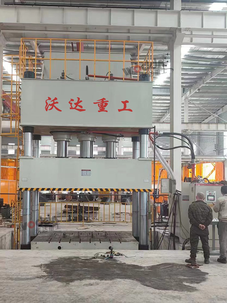 1000噸汽車(chē)配件拉伸液壓機(jī)