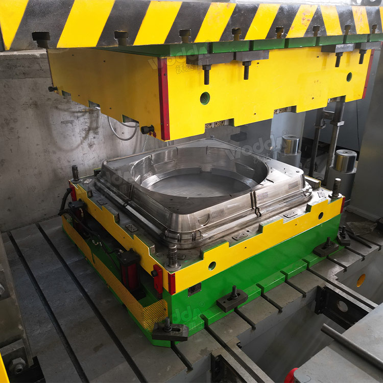 玻璃鋼風(fēng)機外殼模具