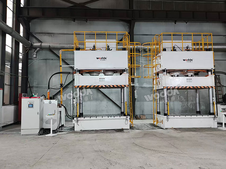 630噸四柱液壓機(jī)