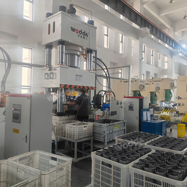 500噸鋁制密封圈成型液壓機(jī)