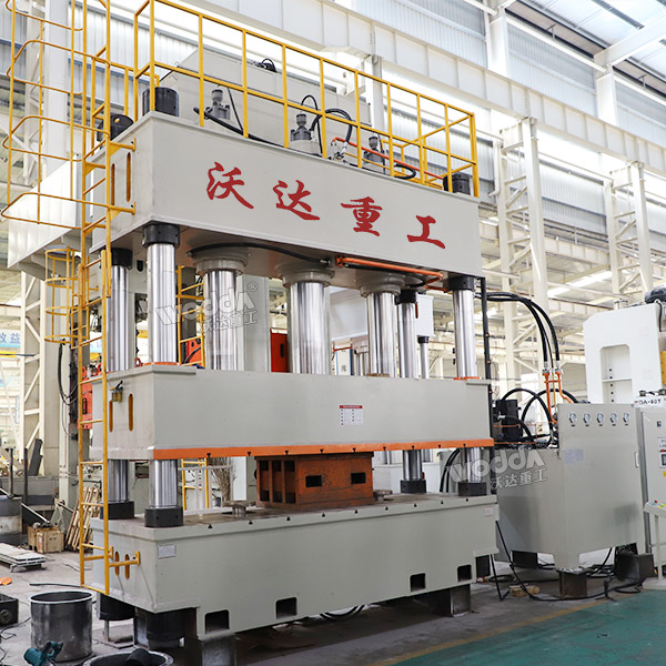 630噸波紋板成型液壓機(jī)