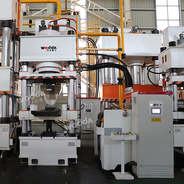 400噸液壓機(jī)（粉末壓制）