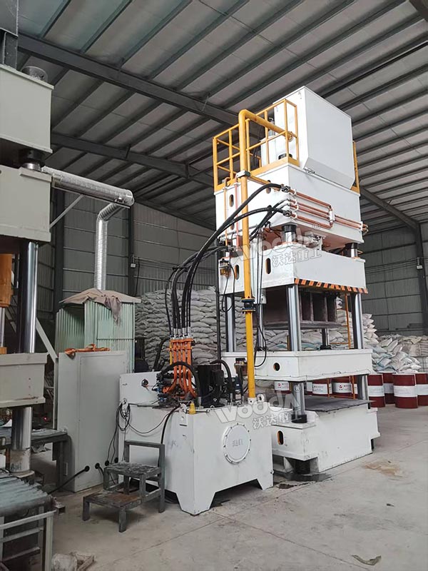 500噸四柱液壓機