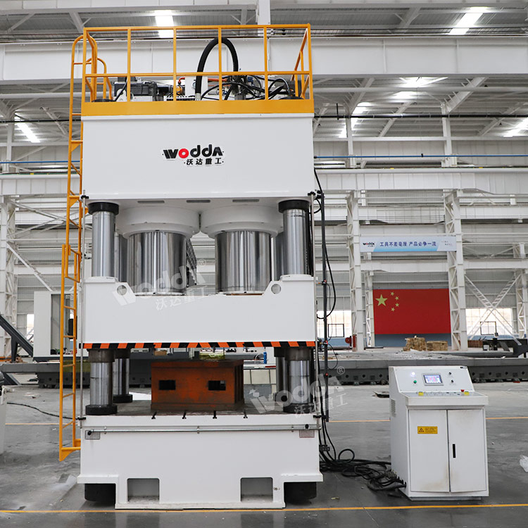 四柱液壓機(jī)