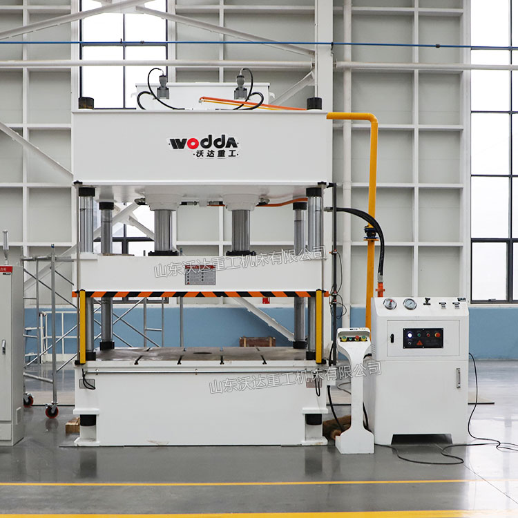 200噸四柱液壓機(jī) 200噸四柱液壓機(jī)
