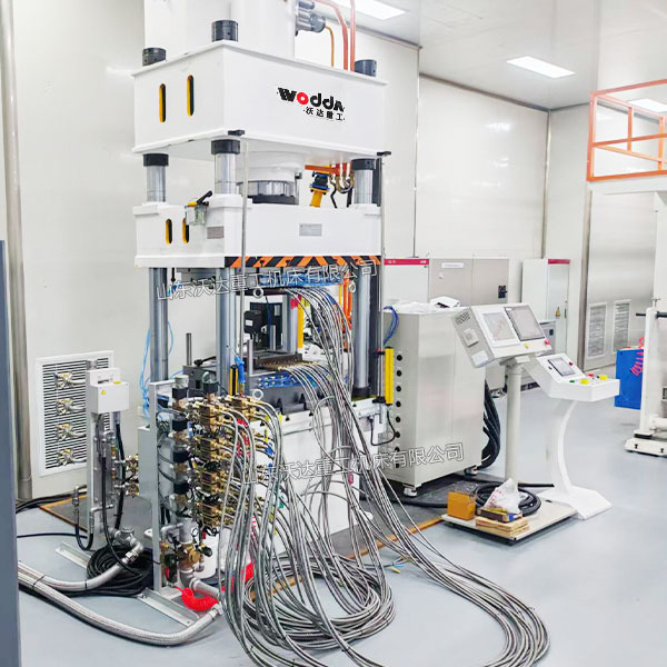 200噸復(fù)合材料成型液壓機