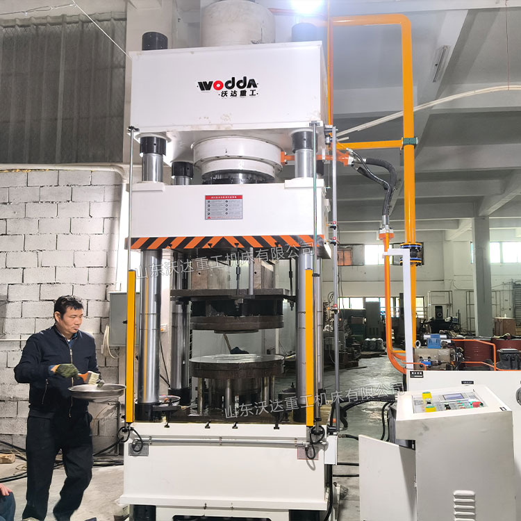 315噸鋁鍋拉伸液壓機(jī)