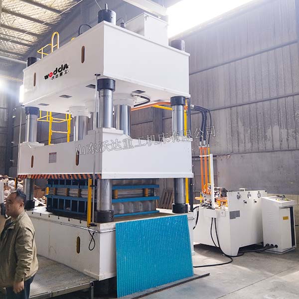 800噸四柱液壓機