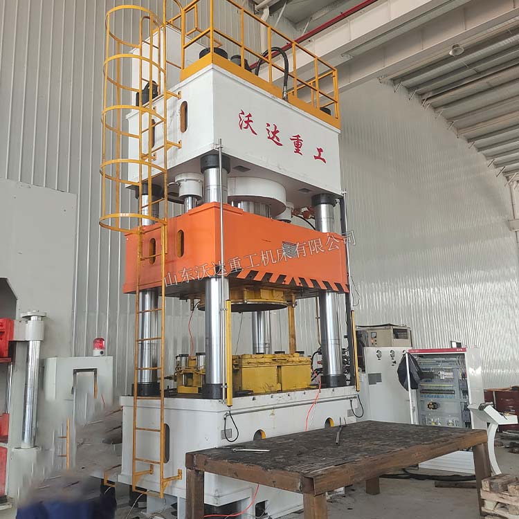 1800噸復(fù)合材料成型液壓機(jī)
