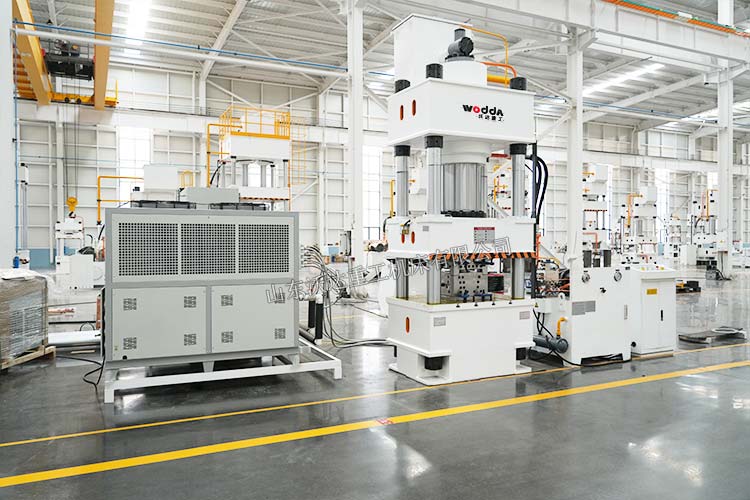 500噸復(fù)合材料成型液壓機(jī)（500噸四柱液壓機(jī)）