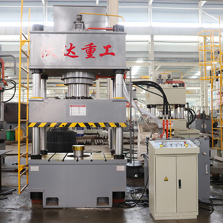 不銹鋼水箱板液壓機(jī)
