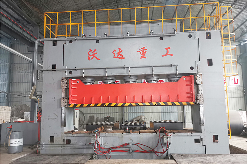 2000噸框架式液壓機