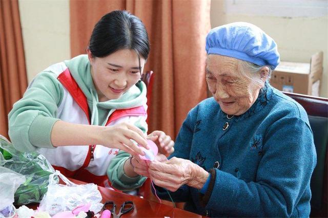 “新型養(yǎng)老”走紅，不去養(yǎng)老院也不麻煩子女，網(wǎng)友：以后也這么過(guò)(圖10)